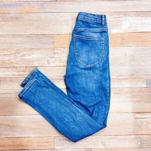 GARAGE Blue Mid-Rise‎ Stretch Skinny Jeans | Classic Everyday Denim | Size 0*